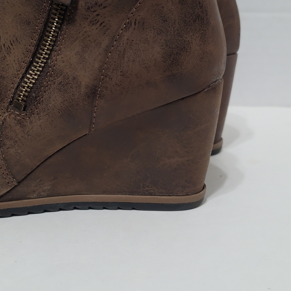 Naturalizer SOUL Haley Wedge Ankle Booties Distressed Brown 7.5M - Picture 4 of 11